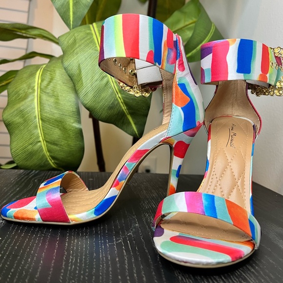 Multicolored Heel w/ Rhinestones - Picture 3 of 7